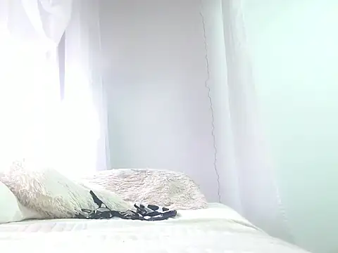 Онлайн чат XXX foxy_catika