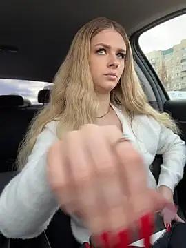 Онлайн чат XXX Love_Bri