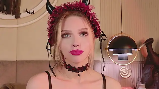 Онлайн чат XXX Sierra_Fane