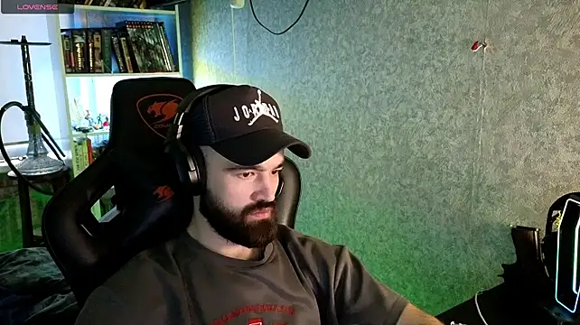 _Serious_Man Chat XXX in diretta