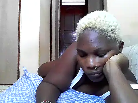 Chatroom XXX en direct de SexyKimberly23