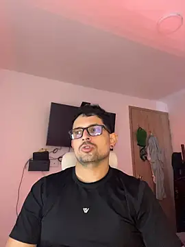 Chat +18 de TroyeKnight ao vivo
