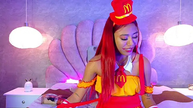 Chat +18 de Bella-Sanders ao vivo