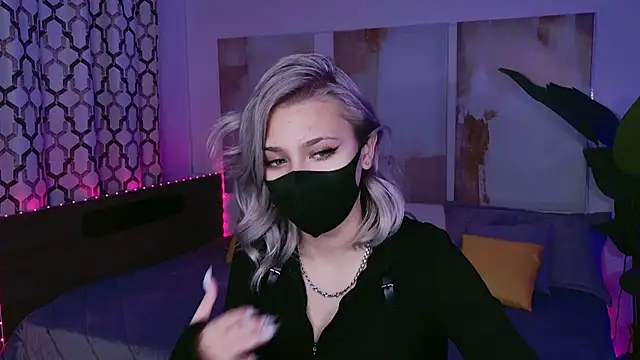 Онлайн чат XXX DitaBump