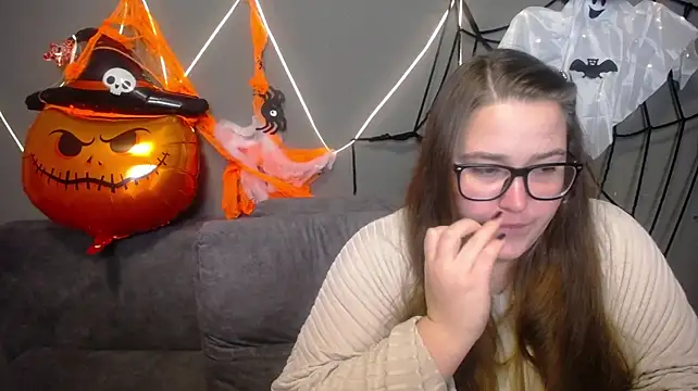 Онлайн чат XXX XX_Daniella_XX