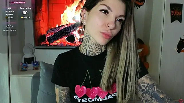 Онлайн чат XXX tattooedBabyy