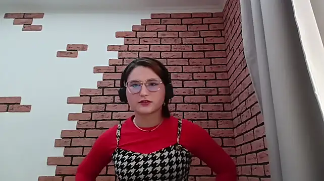Онлайн чат XXX MindaBrodnicki