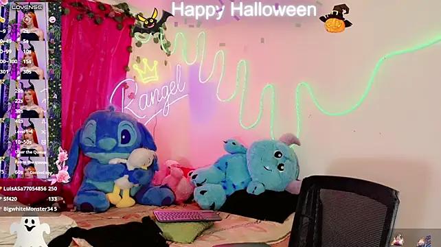 MICAELA_RANGELL_'s Live XXX Chat