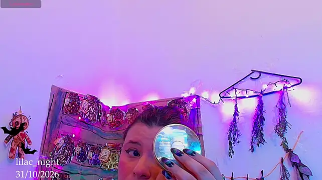 Show Webcam de lilac_night33