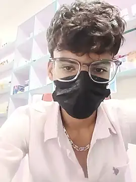 Hornyboy337's Live XXX Chat
