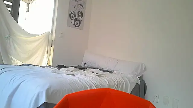 XXX chat uživo modela cleopriv00
