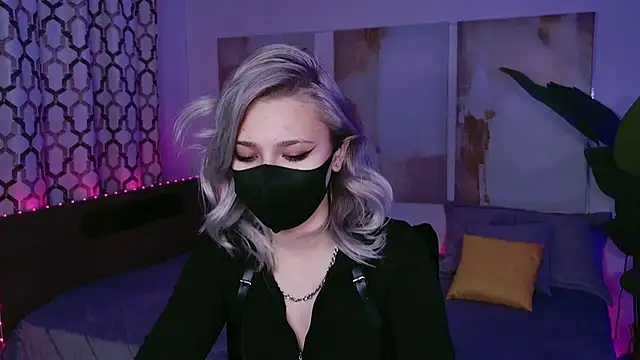 XXX chat uživo modela DitaBump