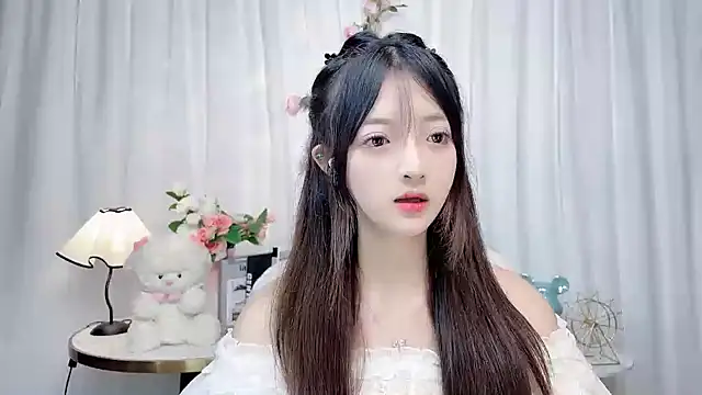 XXX chat uživo modela YUYU-1202