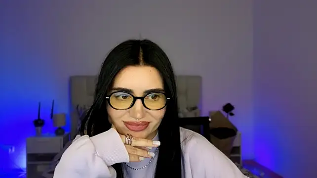 XXX chat uživo modela Little_miaa_