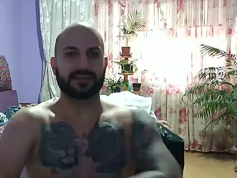 Show de LorenzoCapone69 na webcam