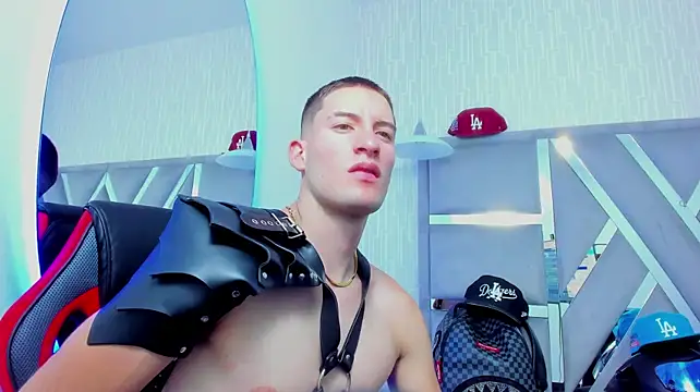 hunterheat__ Chat XXX live