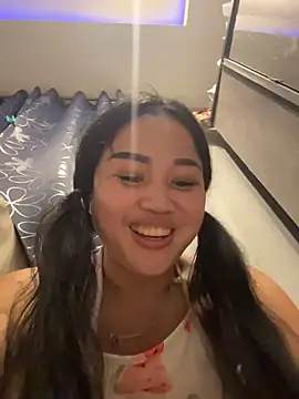 Онлайн чат XXX Bella_nasty69