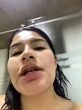 Онлайн чат XXX andrea_gomes_