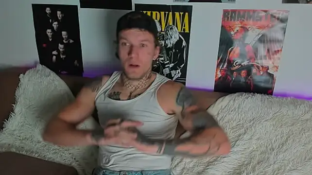 Huntall77 Live XXX Chat