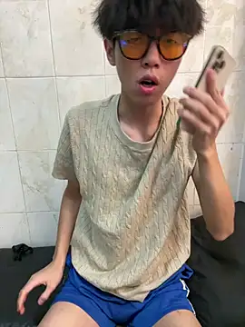 YT_11 live XXX chat