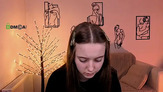 XXX chat uživo modela chloe_ley