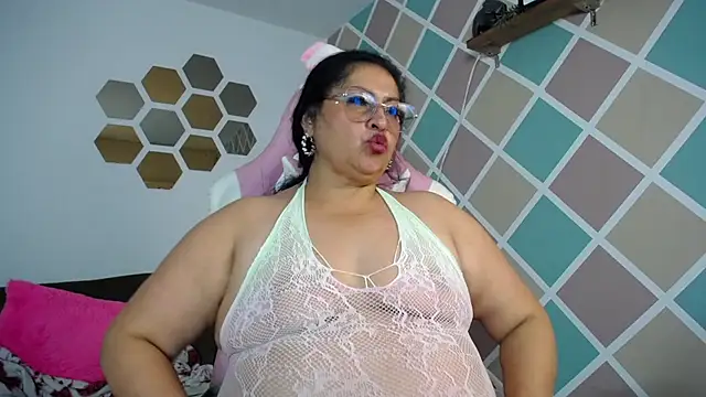 Chatroom XXX en direct de Keyla01_