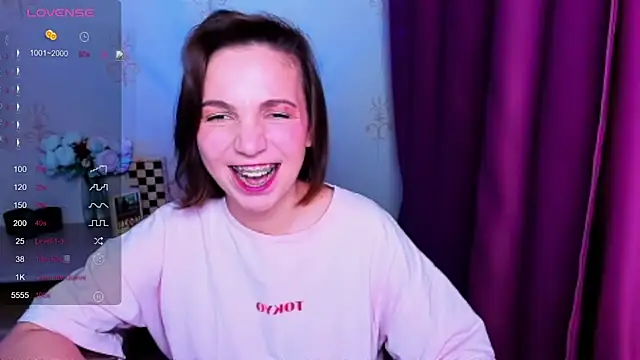 KindHazelHere_'s Live XXX Chat