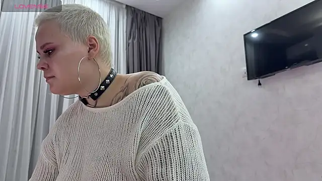 Czat XXX na żywo – LikaBerry1
