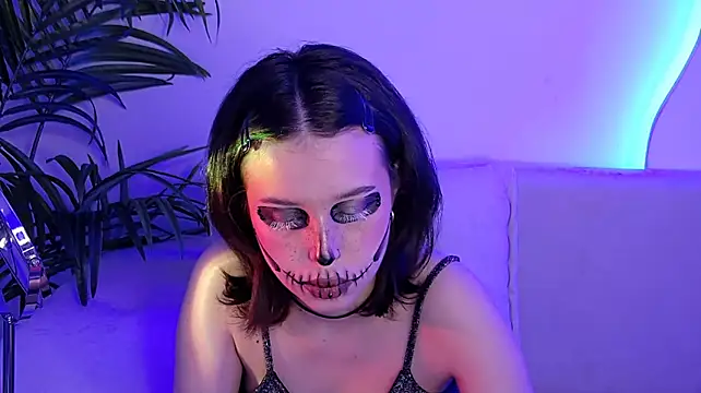 LanaLedger 라이브 XXX 채팅