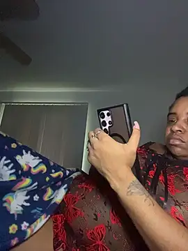 reecieofficial's Live XXX Chat