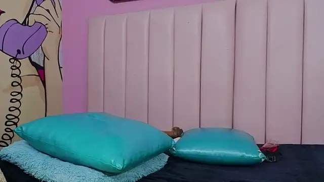 arii_lulpcm's Live XXX Chat