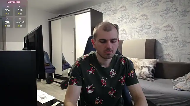 SerzhKorol1 Show in webcam
