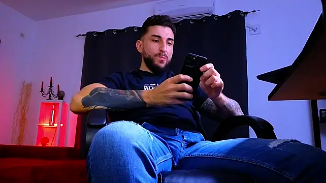 MightyAaron66 Chat XXX in diretta