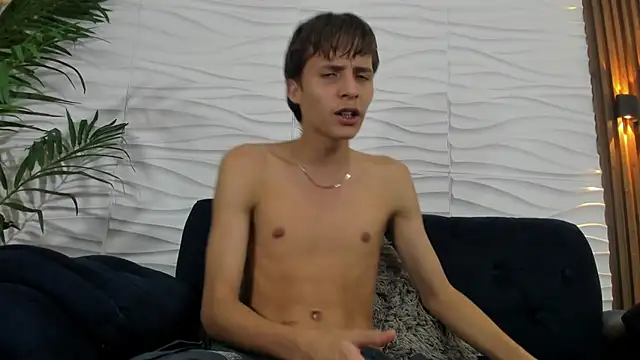 XXX chat uživo modela Pavo_tv