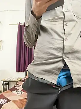 Indorecockyboy's Live XXX Chat