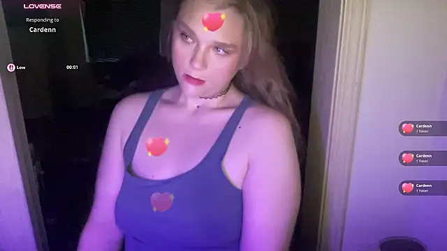 pusspuss777's Live XXX Chat