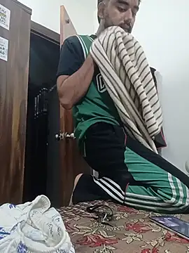 dhruvplayboy's Live XXX Chat