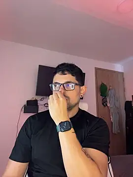 TroyeKnight – Naživo XXX chat