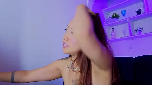 Saelivrae's Live XXX Chat