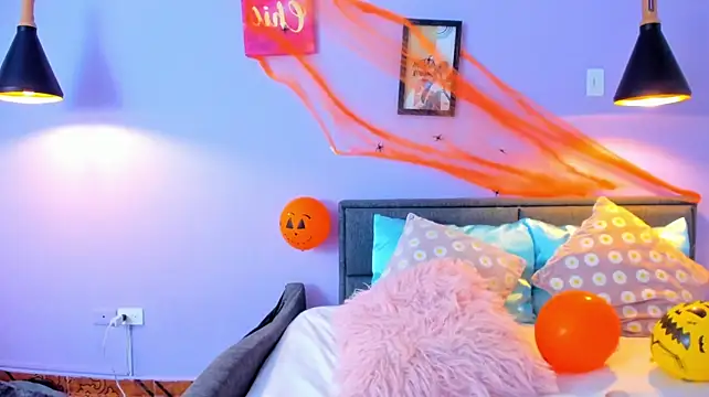 Онлайн чат XXX scarletyler