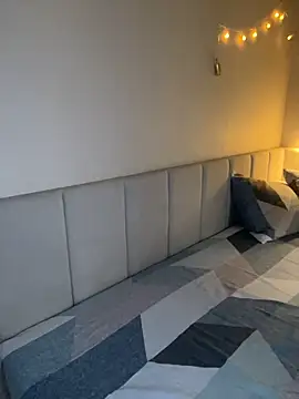 XXX chat uživo modela HellaSkywalker