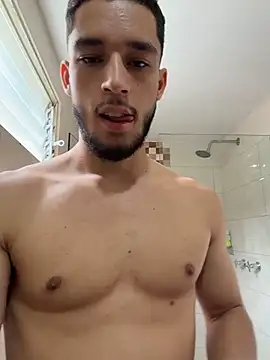 XXX chat uživo modela axel_tone