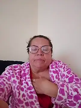 Emperatrizlady Chat XXX live