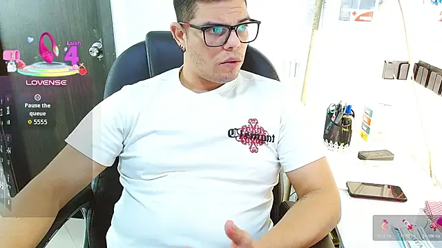 Realjoel01 라이브 XXX 채팅