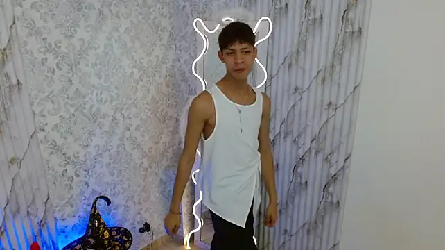 OLIIVER_TAYのライブXXXチャット