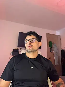 Chat XXX ao vivo de TroyeKnight