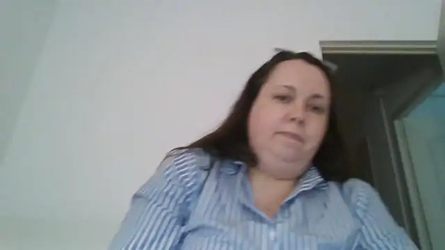 Chat +18 de WendyRhoades ao vivo