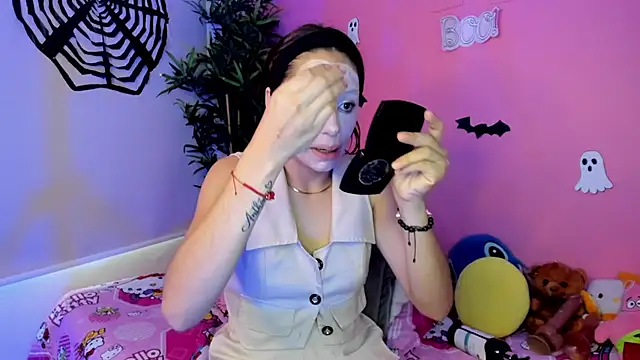 Chat +18 de TANIA_06 ao vivo