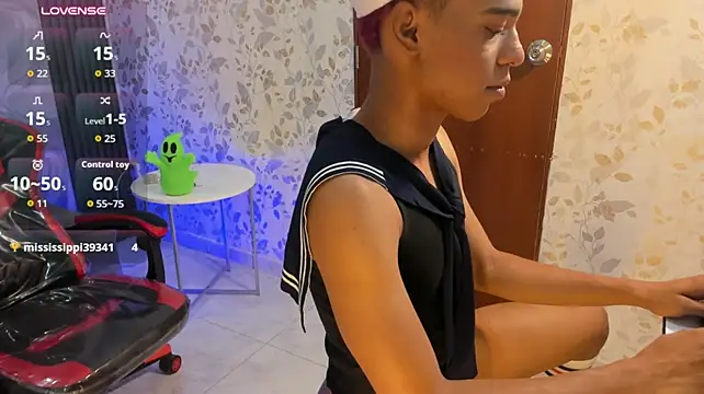 luccas_lowee Live XXX-Chat