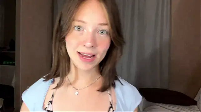 Онлайн чат XXX SusanaHallet